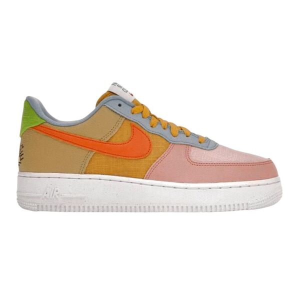 NIKE Air Force 1 Low '07 LV8" Sneakers Size 5.5Y/W7 - Picture 1 of 11